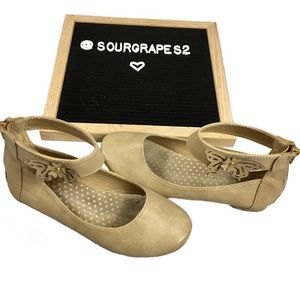 Styluxe Girl’s Tan Ankle Strap Zip Flats Size 2